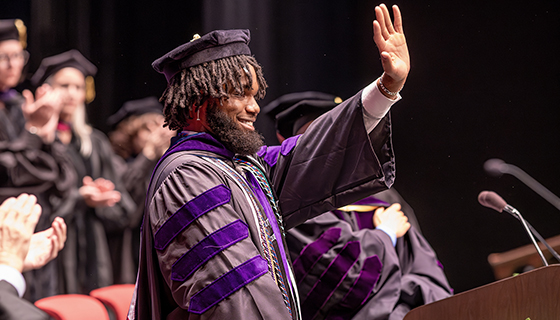 University Park Graduation Photos